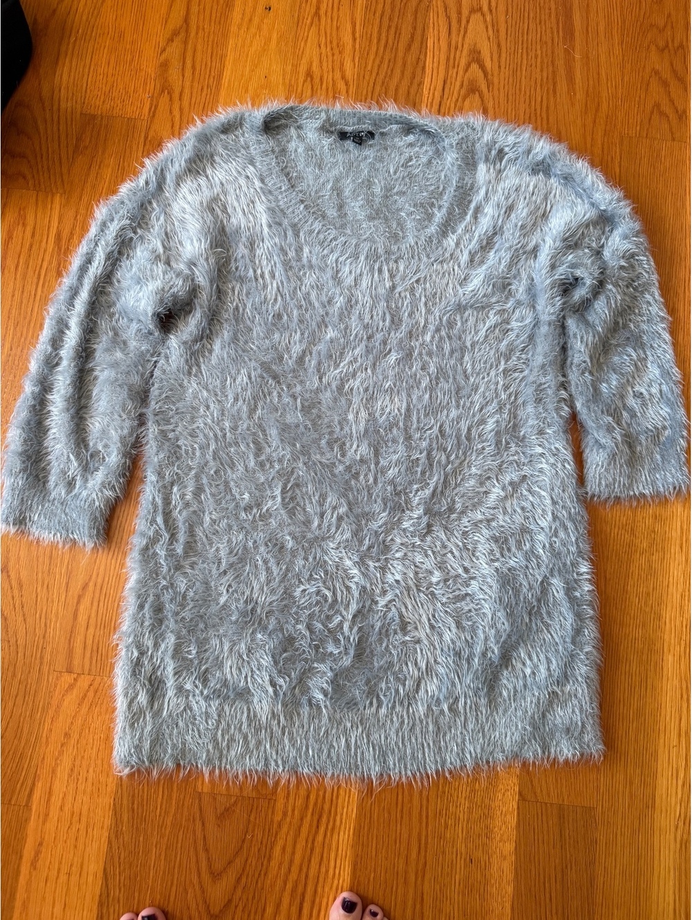 APT. 9 Women's XL Light Gray Fuzzy Sweater with 3/4 Sleeves
